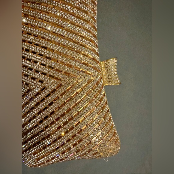 Kelly & Katie Curves Crystal Clutch Gold NWT - Picture 6 of 16